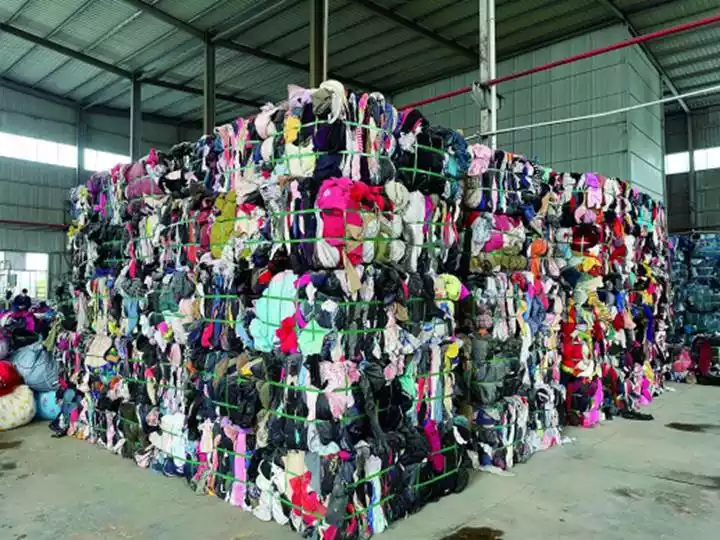 Waste clothing baling