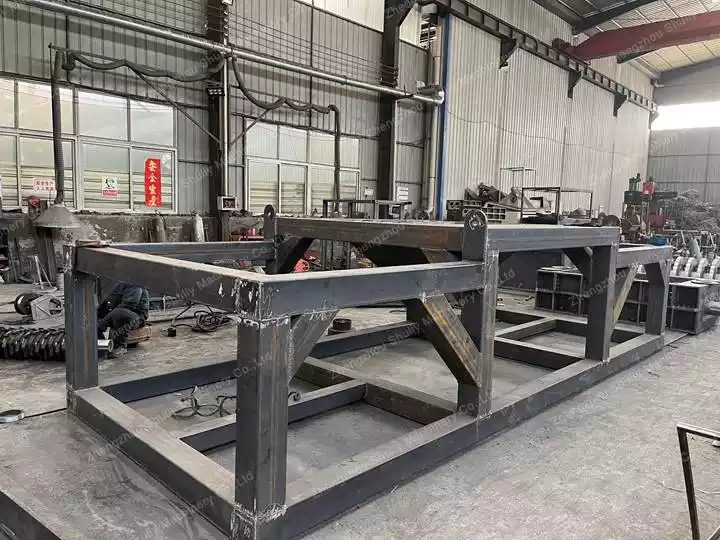 shredder machine in manufacturing