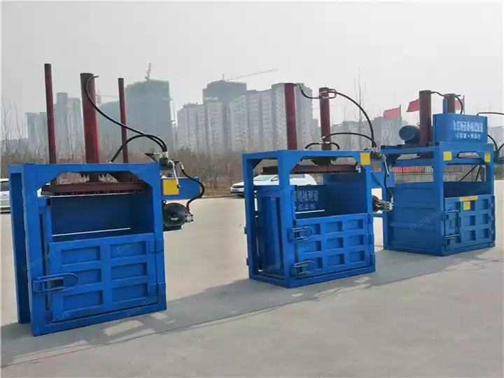 hydraulic textile balers